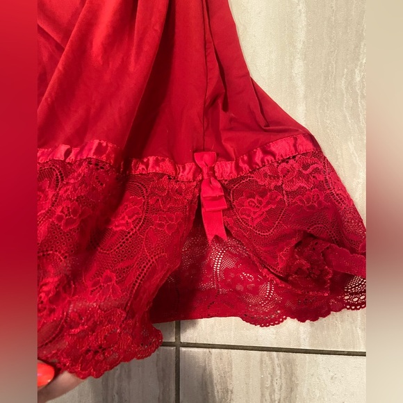 ❤️4 for $25❤️ Hot milk nursing sleepwear size medium - Picture 5 of 5